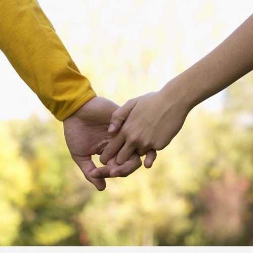 Featured image of post Stylish Profile Couple Hand Pic
